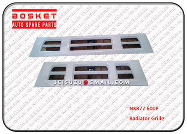 Npr66 Nkr77 600p Isuzu Body Spare Parts White Radiator Grille , Net Weight 3kg