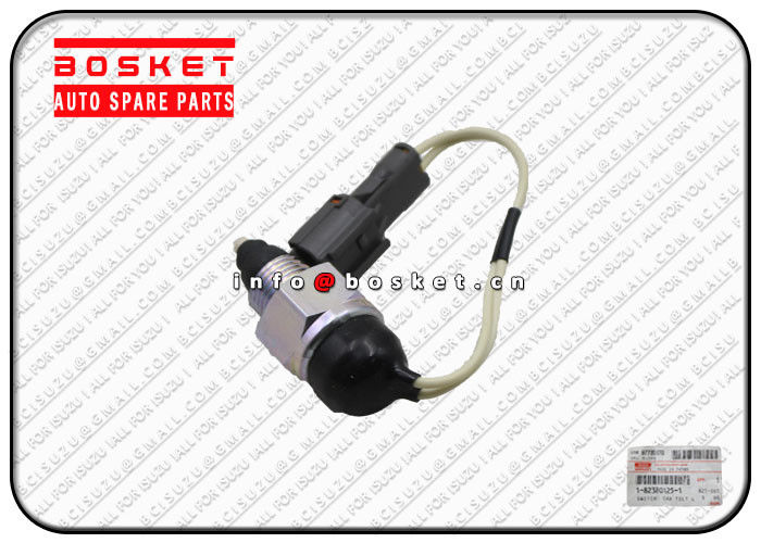 CYZ51 Isuzu Body Parts / Cab Tilt Lock Switch 1823801251 1-82380125-1